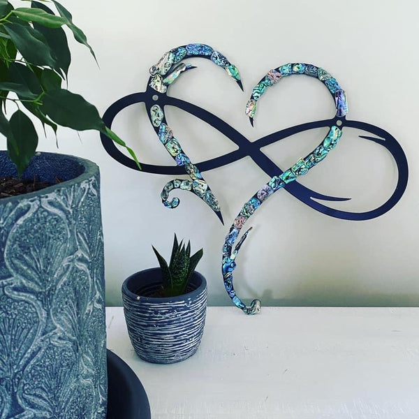 Paua Infinity Heart (48cm)