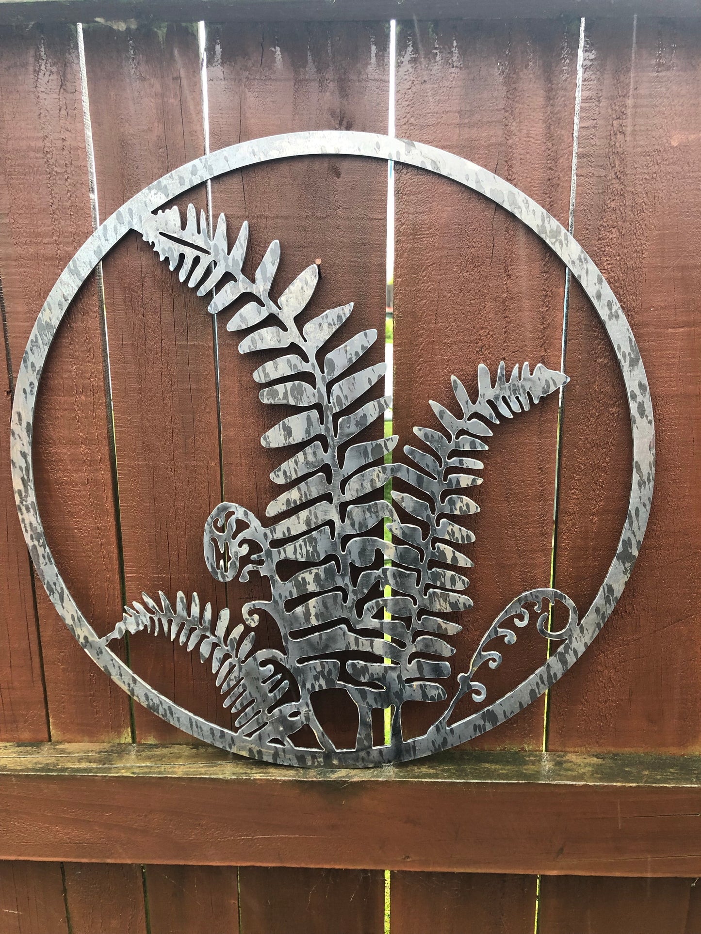 Circular Fern Fronds - Plazmart NZ