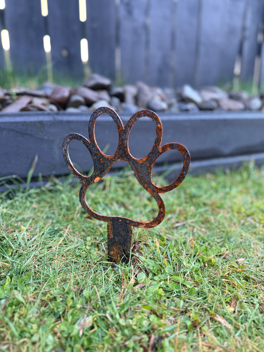 Paw Ground Spike