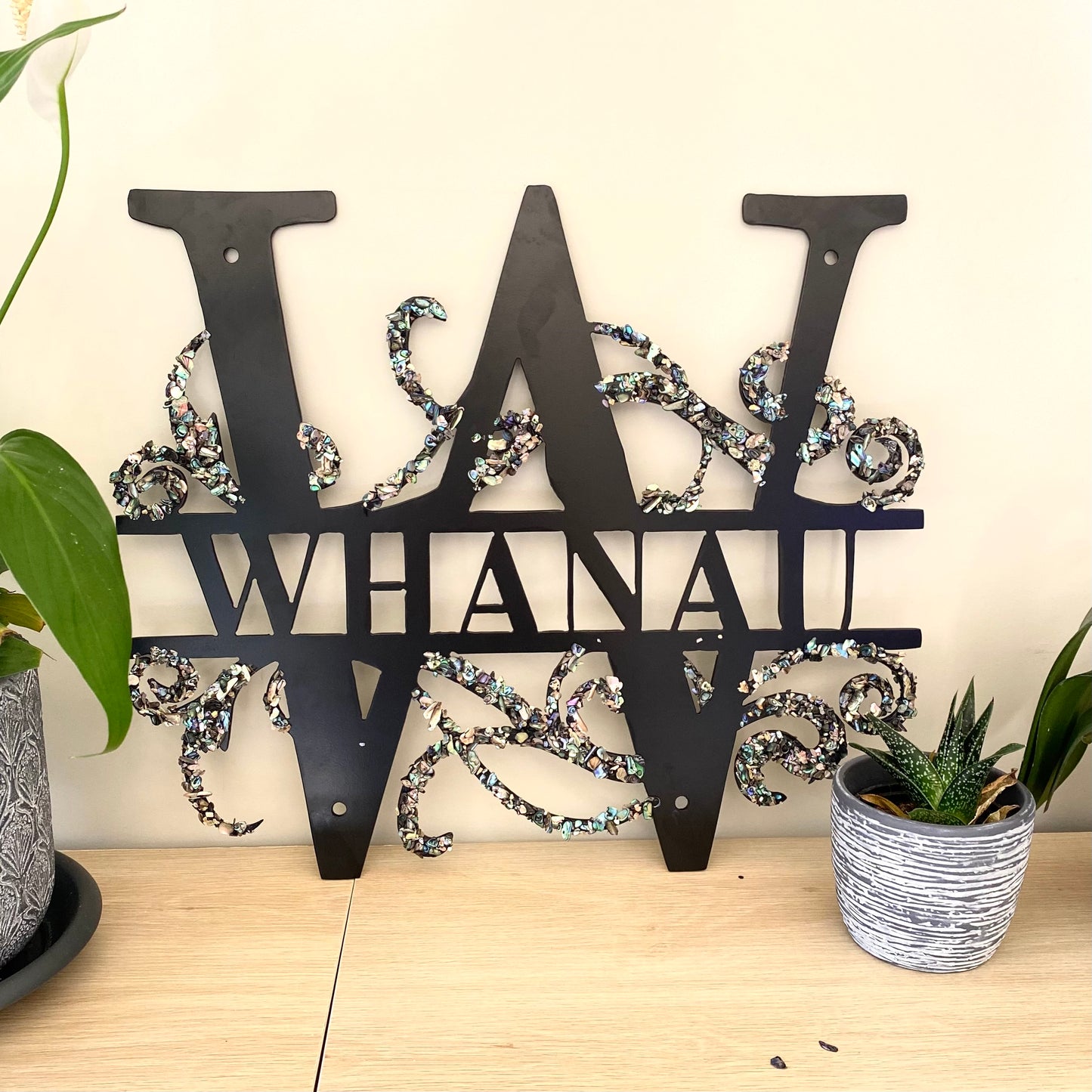 Whanau Paua