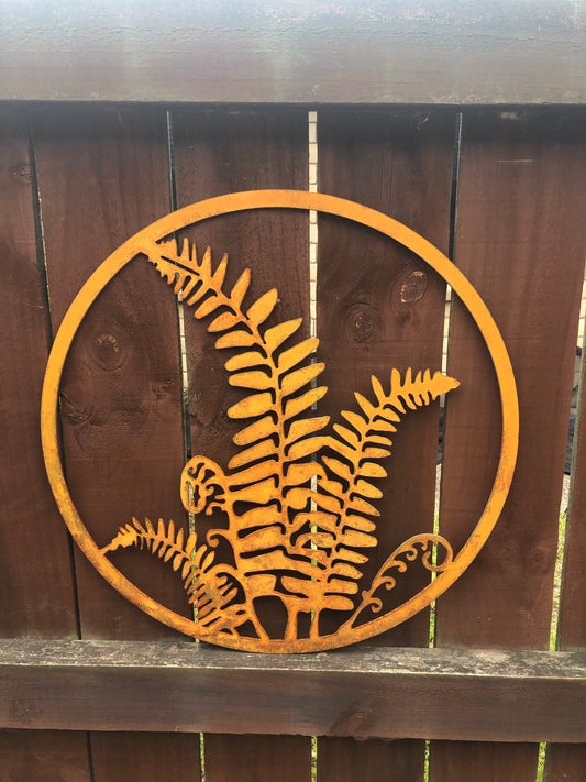 Circular Fern Fronds - Plazmart NZ