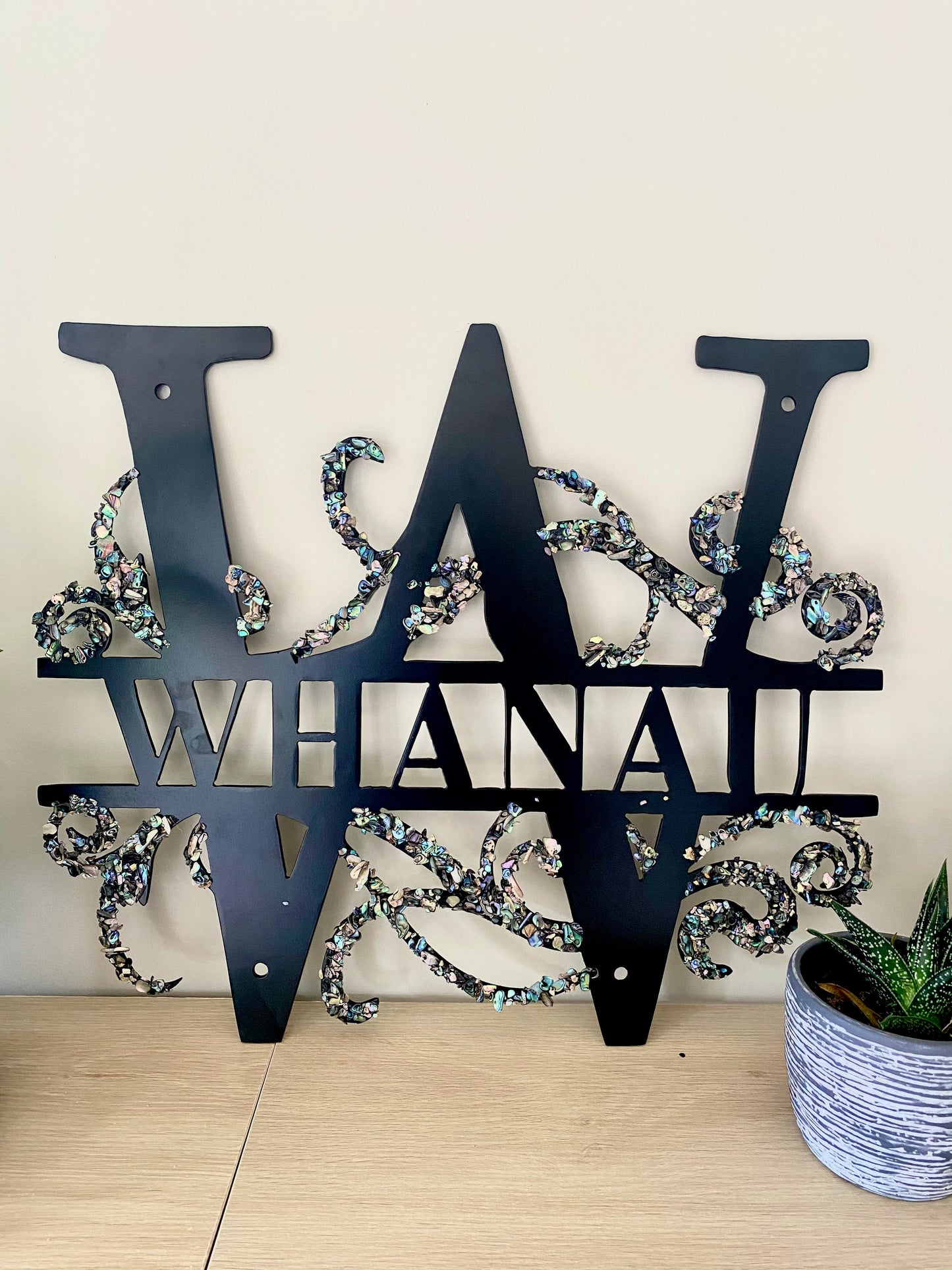 Whanau Paua